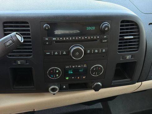 Used 2011 Chevrolet Silverado 1500 LT w/ All-Star Edition RWD image 27