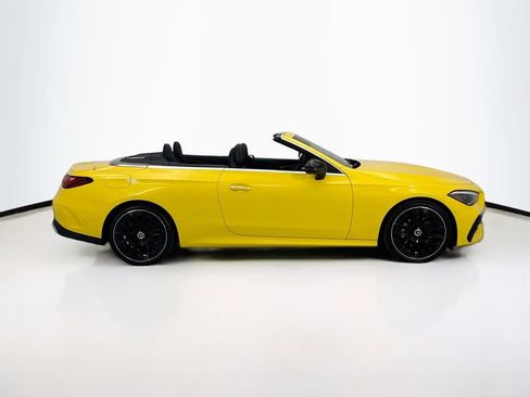 Used 2026 Mercedes-Benz CLE 300 4MATIC Cabriolet image 4