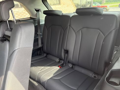 Used 2024 Audi Q7 2.0T Premium Plus image 5