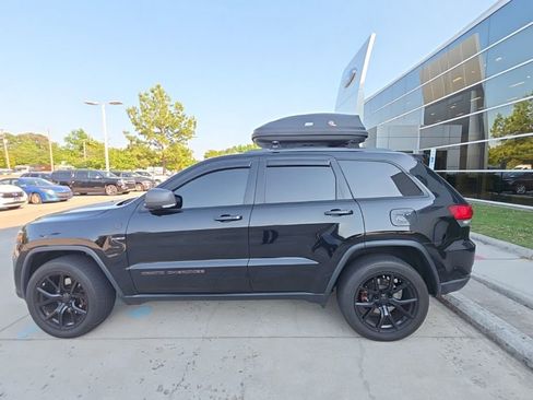 Used 2018 Jeep Grand Cherokee Trailhawk AWD/4WD image 6