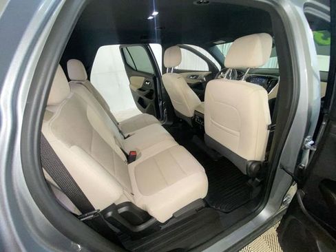 Certified 2023 Chevrolet Traverse LS FWD image 33