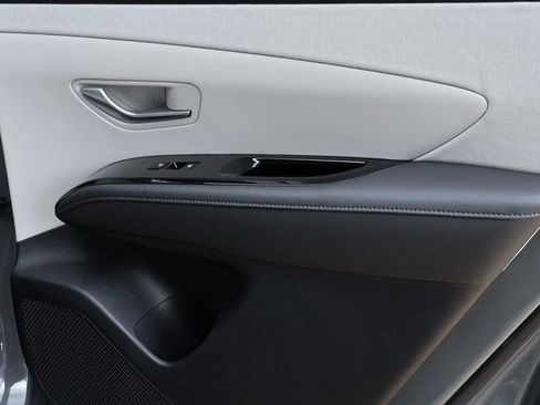 New 2026 Hyundai Tucson Limited image 14
