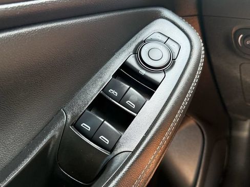 Used 2023 Buick Encore GX Preferred FWD image 28