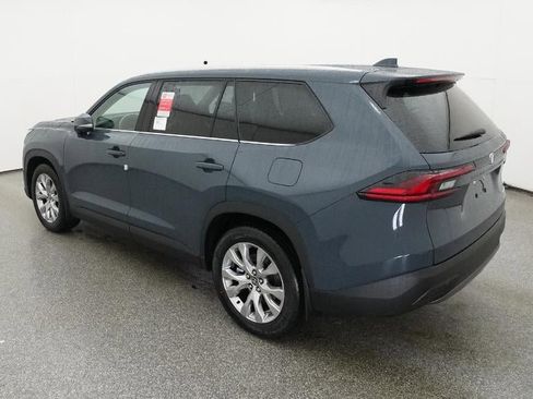 New 2026 Toyota Grand Highlander Limited image 5