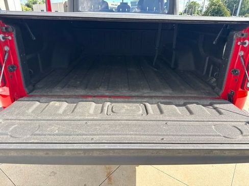 Used 2021 Jeep Gladiator Sport AWD/4WD image 27