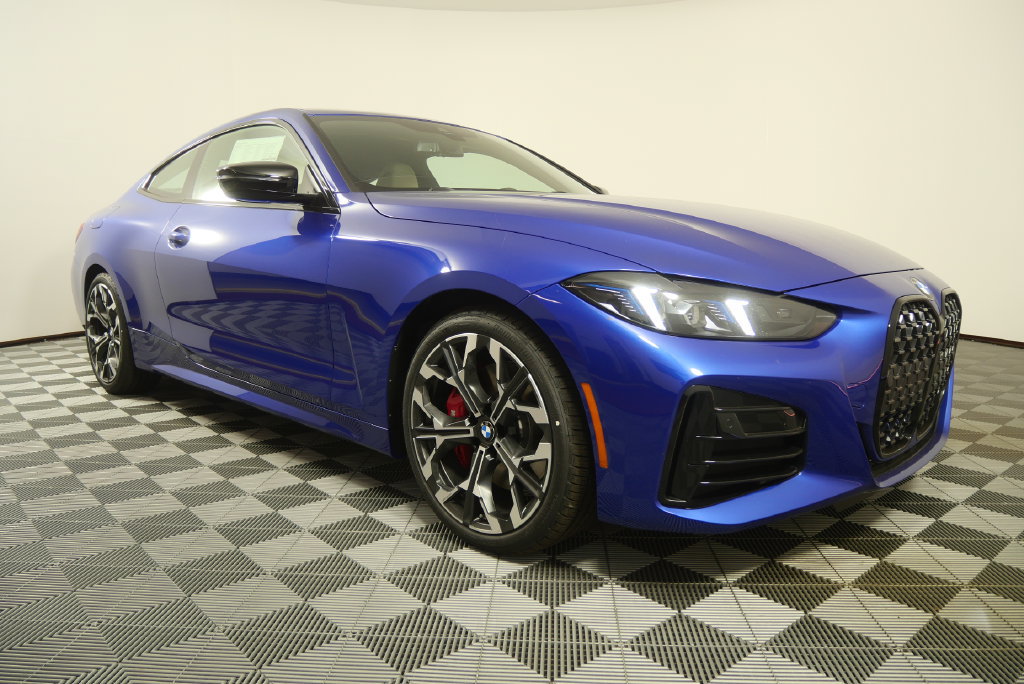 Used 2027 BMW 430i Coupe w/ M Sport Package RWD image 7