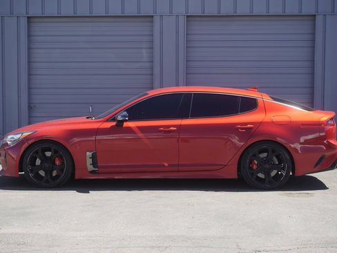 Used 2020 Kia Stinger GT AWD/4WD image 2