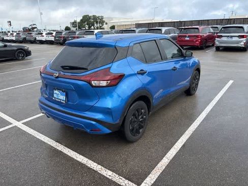 Used 2024 Nissan Kicks S image 5