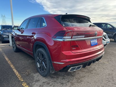 Used 2024 Volkswagen Atlas Cross Sport SEL R-Line image 4