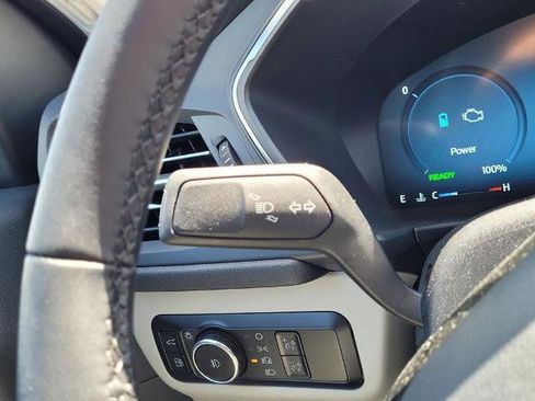 New 2025 Ford Escape SE w/ PHEV Premium Package image 18