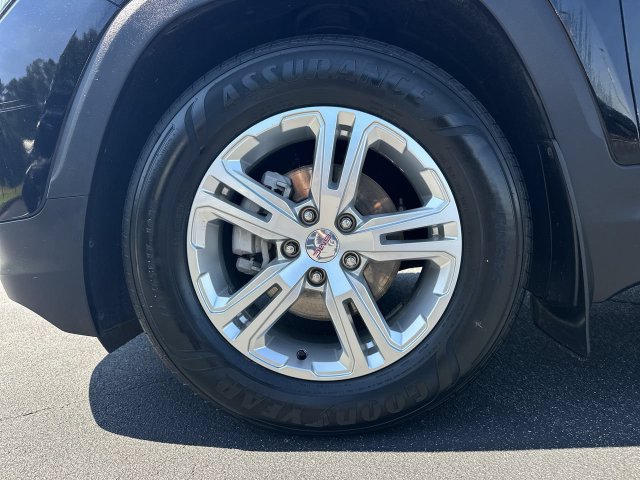 Certified 2020 GMC Terrain SLE w/ Driver Convenience Package FWD image 33