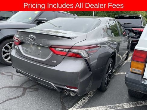 Used 2024 Toyota Camry SE FWD image 4