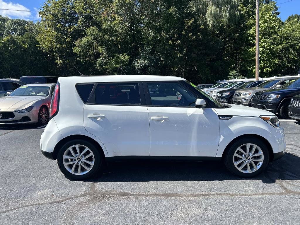 Used 2017 Kia Soul + FWD image 2
