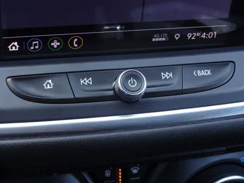 Used 2020 Chevrolet Blazer LT FWD image 27