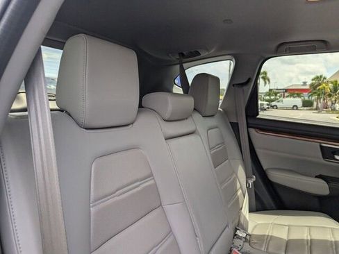 Used 2018 Honda CR-V Touring image 29