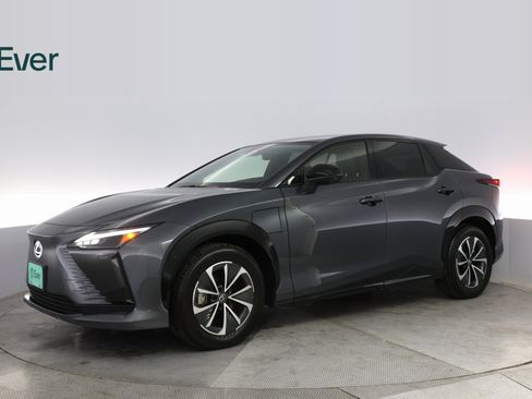 Used 2023 Lexus RZ 450e Premium image 15