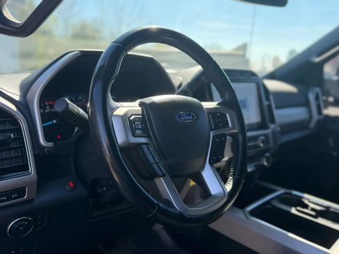 Used 2022 Ford F250 Lariat AWD/4WD image 14
