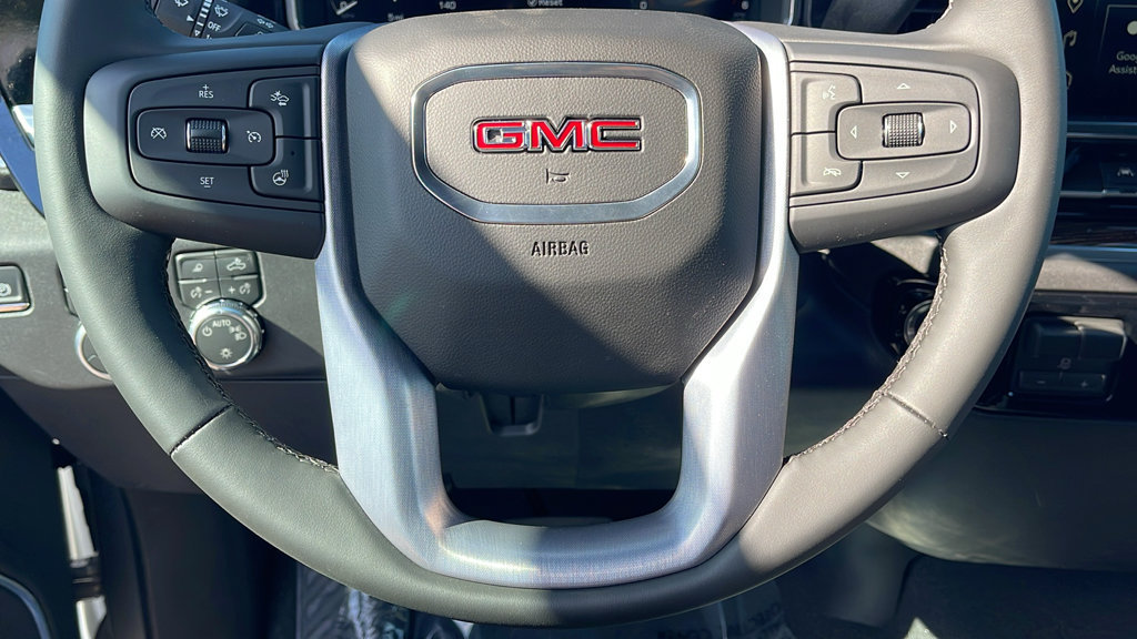 New 2026 GMC Sierra 1500 SLE w/ Preferred Package AWD/4WD image 21