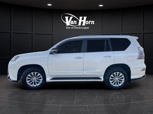 Used 2016 Lexus GX 460 w/ Premium Package AWD/4WD image 4