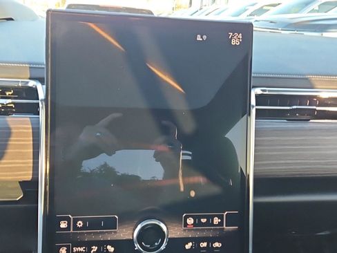 Used 2024 GMC Sierra EV Denali AWD/4WD image 13