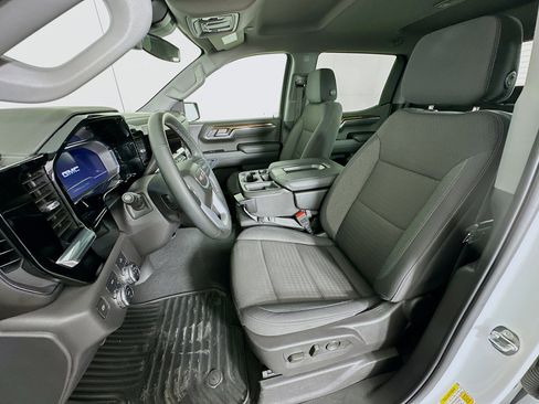 Used 2024 GMC Sierra 1500 Elevation image 13