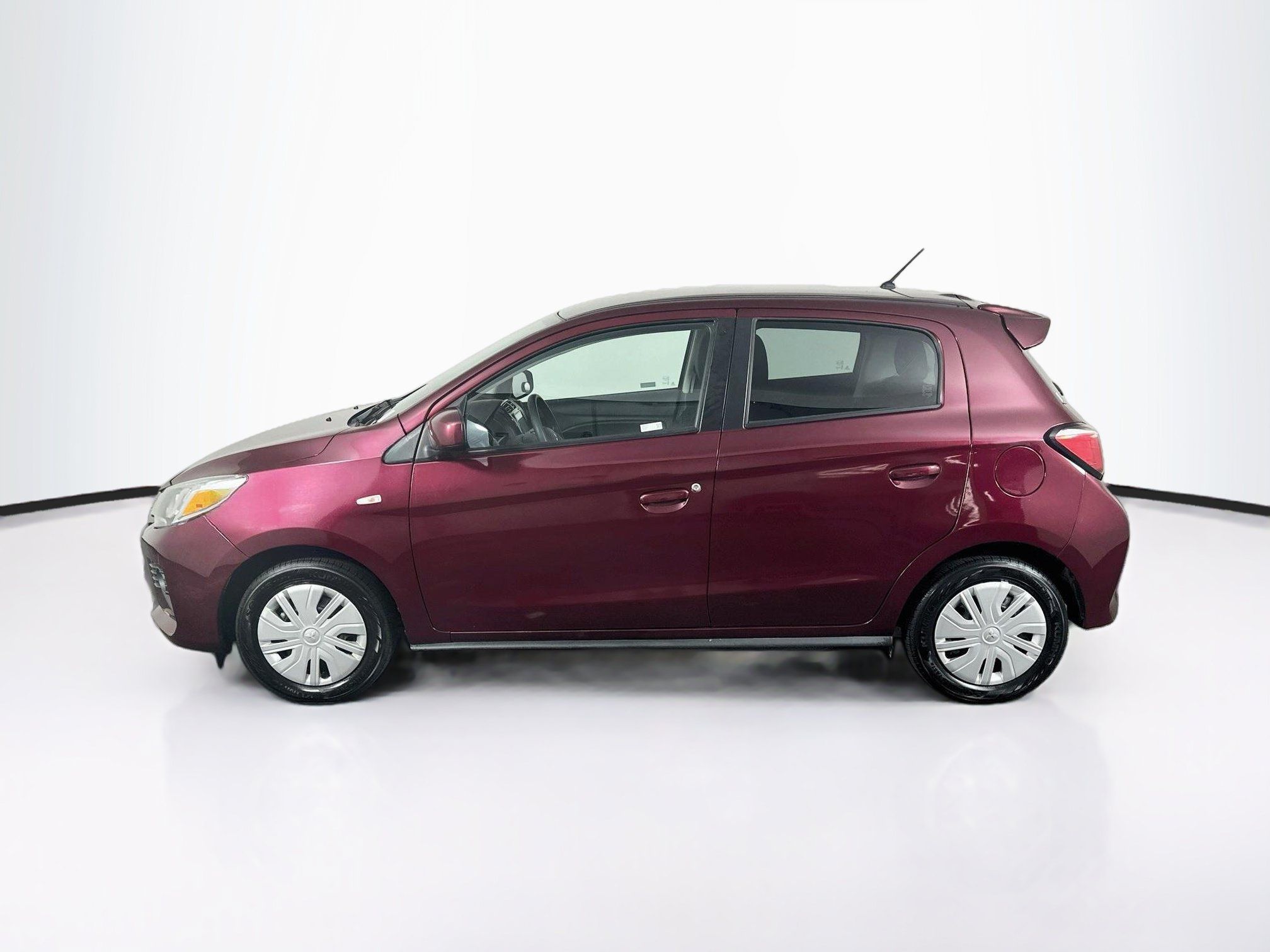 Used 2024 Mitsubishi Mirage ES FWD image 4