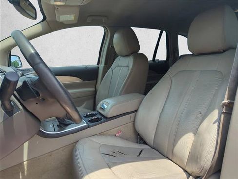 Used 2014 Lincoln MKX FWD image 18