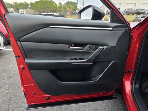 Used 2023 MAZDA CX-50 2.5 S w/ Preferred Plus Pkg image 11