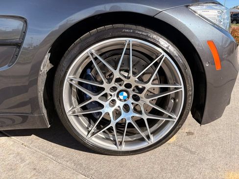 Used 2017 BMW M3 RWD image 35