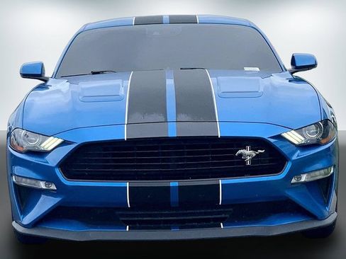 Used 2020 Ford Mustang GT Premium w/ Equipment Group 401A RWD image 7