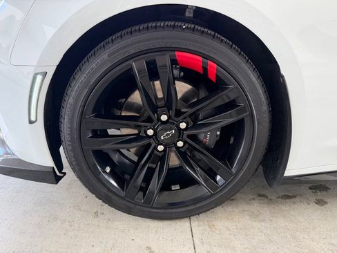 Used 2023 Chevrolet Camaro LT w/ Redline Edition RWD image 15