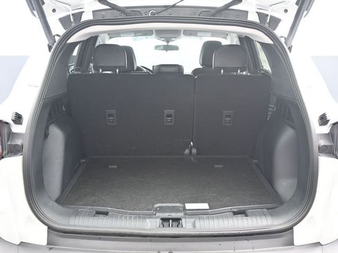 New 2024 Ford Escape SE FWD image 13
