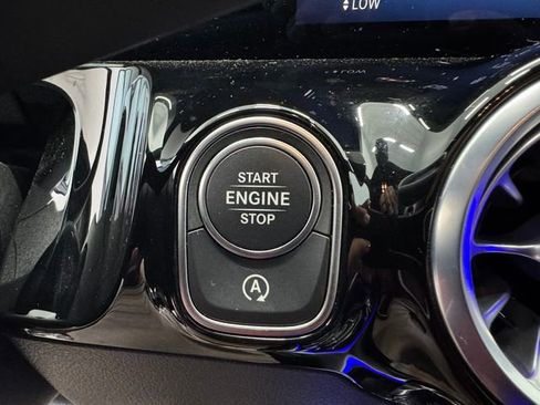 New 2025 Mercedes-Benz GLA 250 image 26