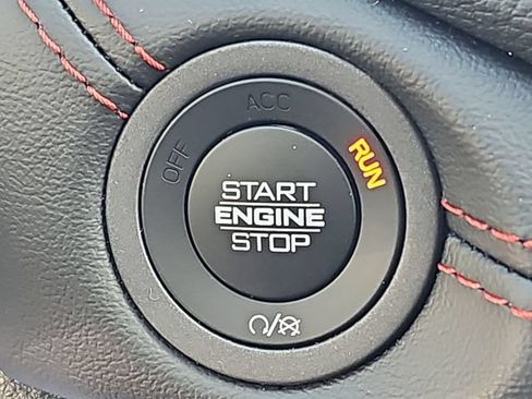 Used 2025 Dodge Durango R/T AWD/4WD image 18