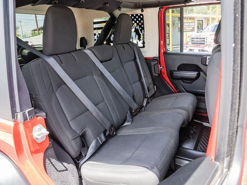 Used 2021 Jeep Wrangler Unlimited Sport AWD/4WD image 22