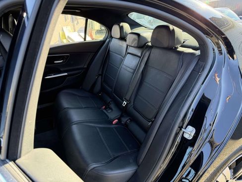 Used 2025 Mercedes-Benz C 300 4MATIC Sedan image 18