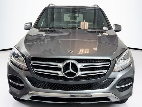 Used 2018 Mercedes-Benz GLE 350 4MATIC image 2