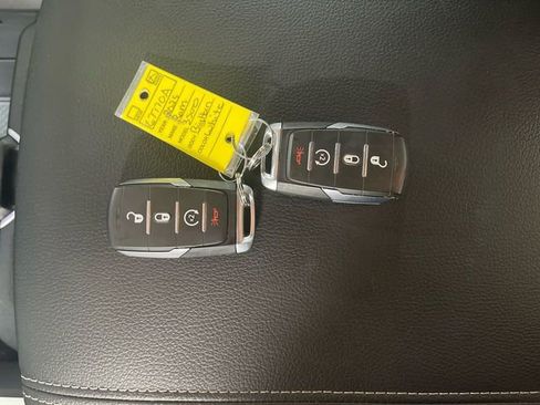 Used 2025 RAM 3500 Big Horn AWD/4WD image 21