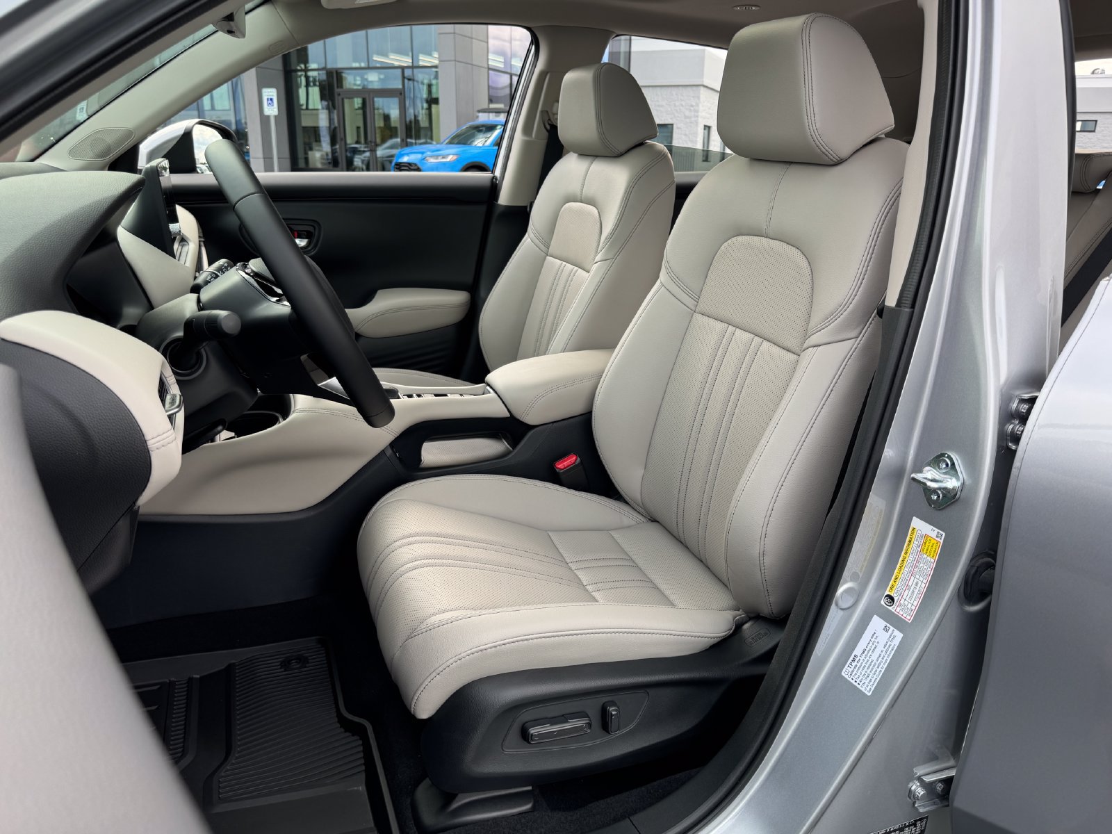 New 2027 Honda HR-V EX-L image 11