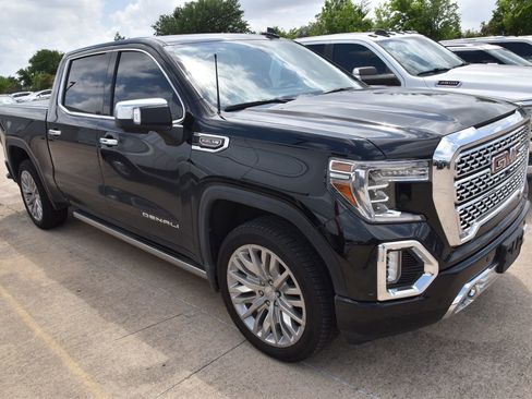 Used 2019 GMC Sierra 1500 Denali w/ Denali Ultimate Package AWD/4WD image 4