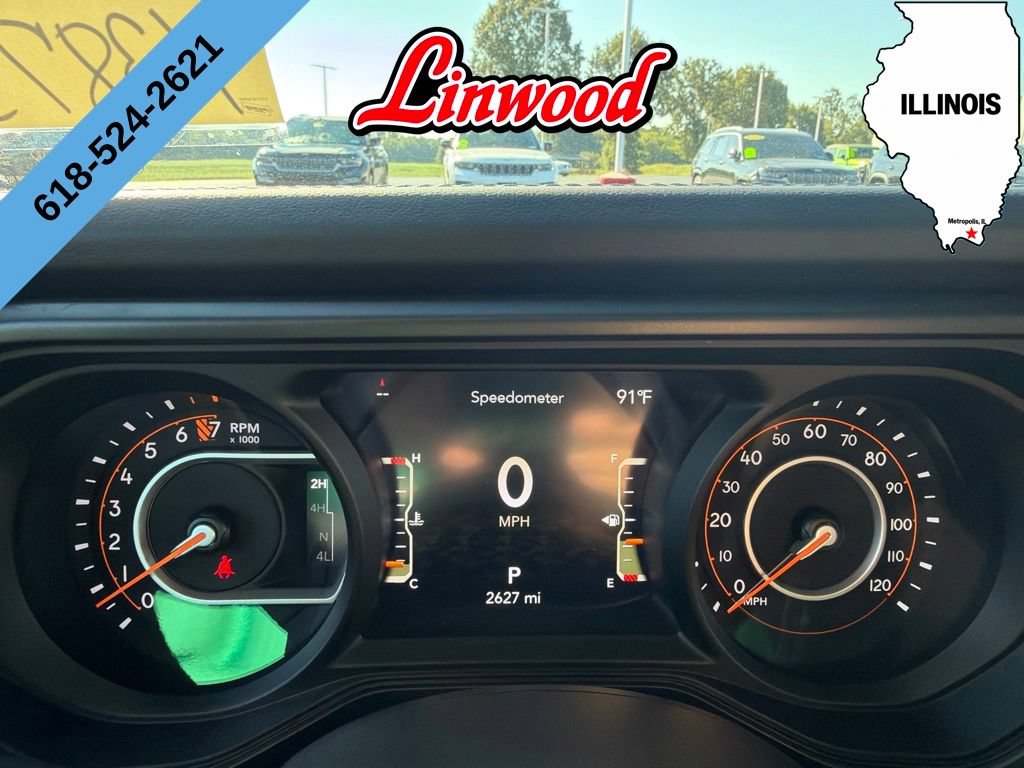Used 2025 Jeep Gladiator Sport AWD/4WD image 18