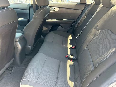 Used 2021 Kia Forte LXS FWD image 14