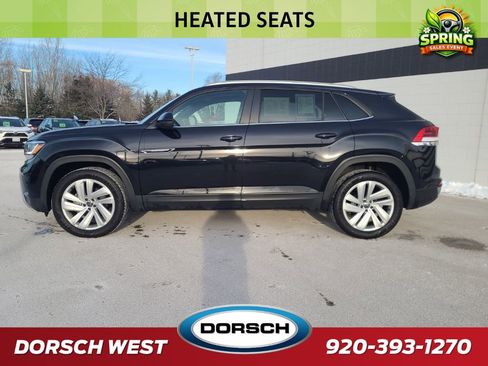 Used 2021 Volkswagen Atlas Cross Sport SE image 3