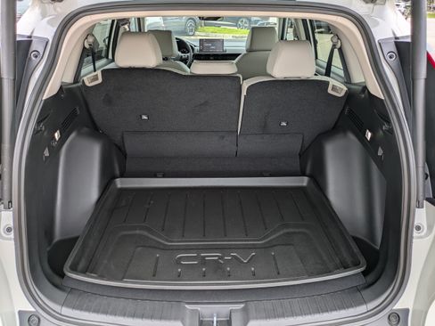 Used 2025 Honda CR-V EX-L image 11