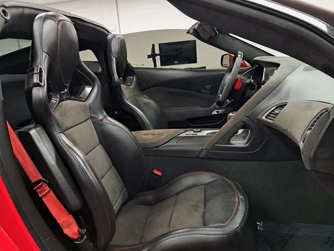 Used 2019 Chevrolet Corvette Grand Sport RWD image 37