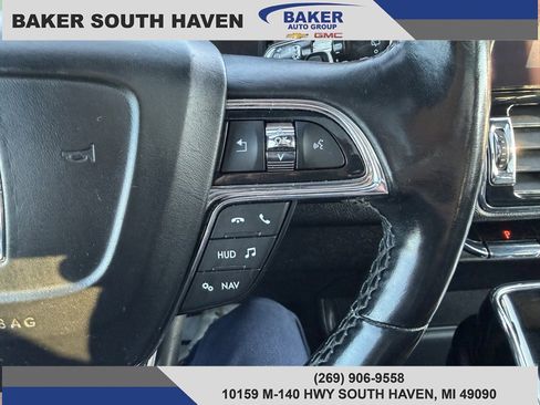 Used 2020 Lincoln Navigator Reserve image 19