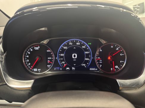 Used 2023 Chevrolet Traverse High Country image 15