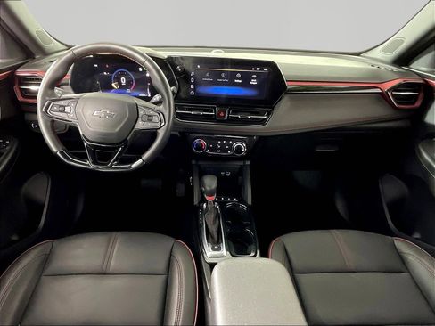 Used 2025 Chevrolet TrailBlazer RS w/ Driver Confidence Package FWD image 7