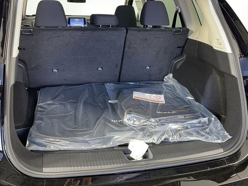 New 2025 Nissan Rogue S image 67