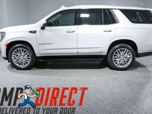 Used 2023 GMC Yukon Denali RWD image 10
